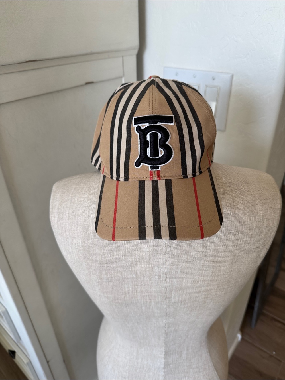 Burberry Cotton Vintage Check Monogram Baseball Hat S Archive Beige